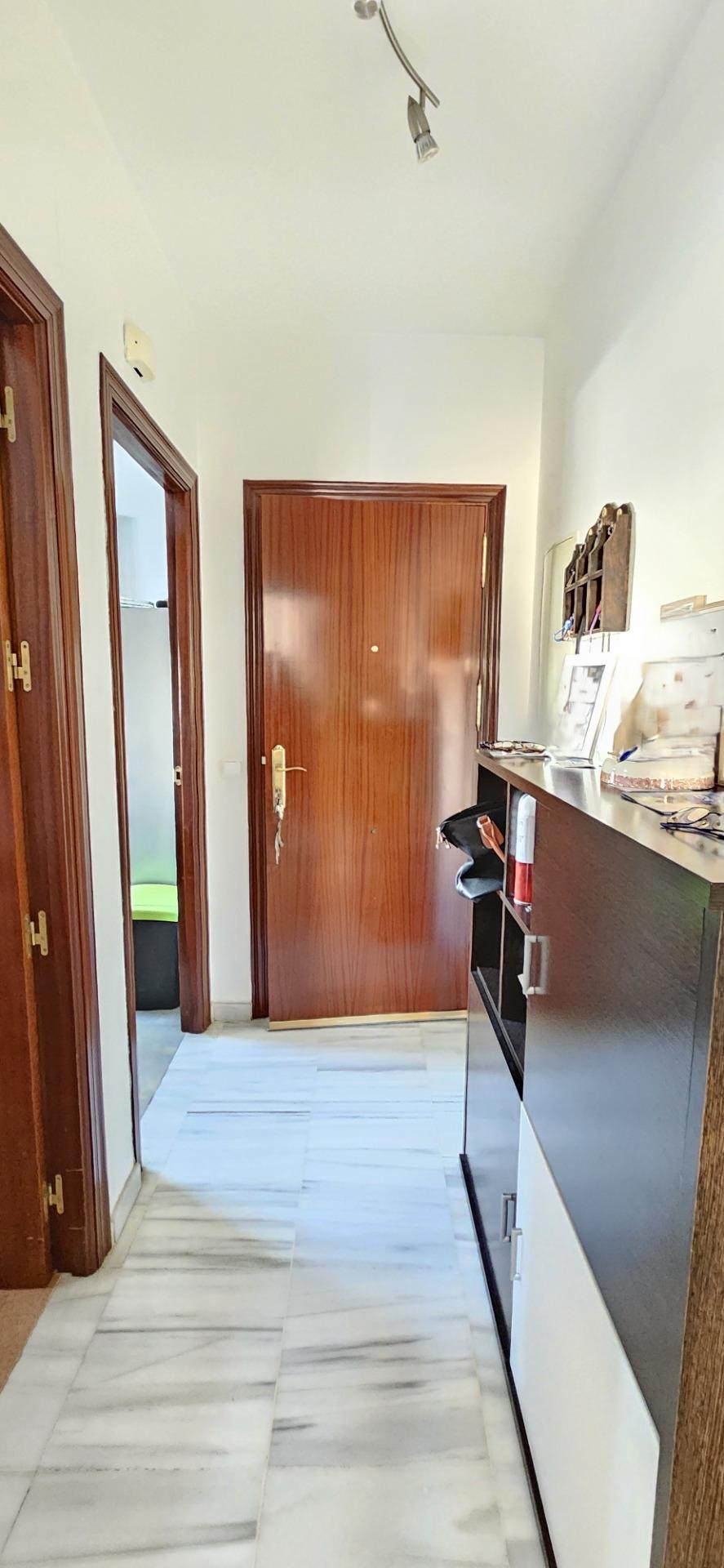 ***** Vivienda amplia y luminosa en la zona de El Palmarillo – Doctor Fleming*****