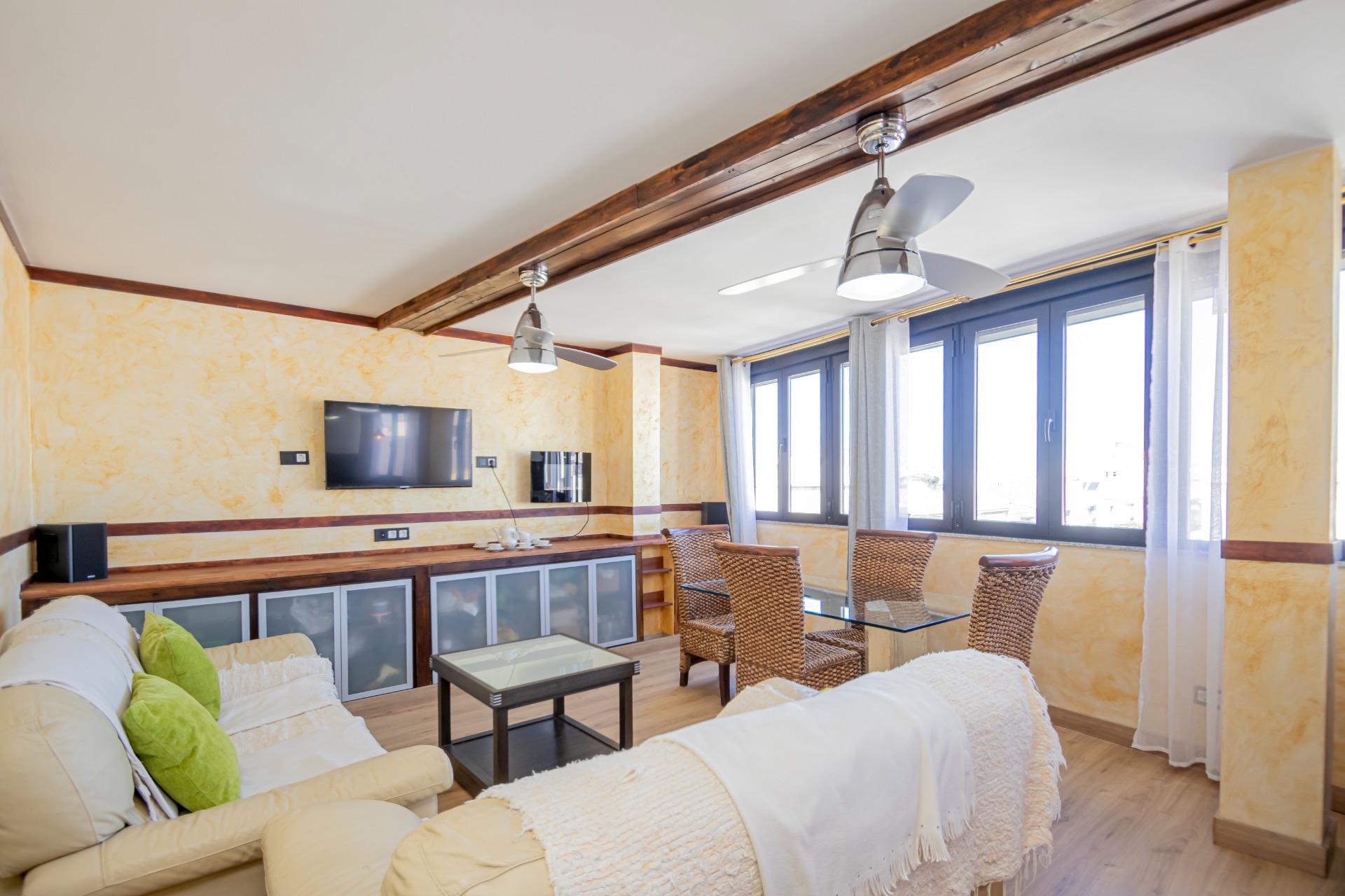 TU REFUGIO EN CHIPIONA VIVE EN LA PLAYA CON ESTILO