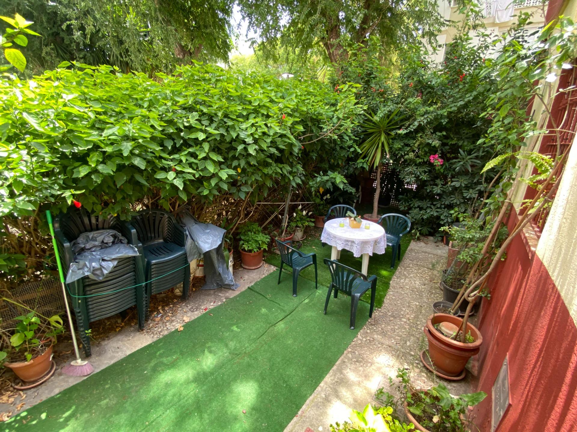 ¡Una oportunidad única en Cádiz! Casa independiente junto a la bahía. Negociable!