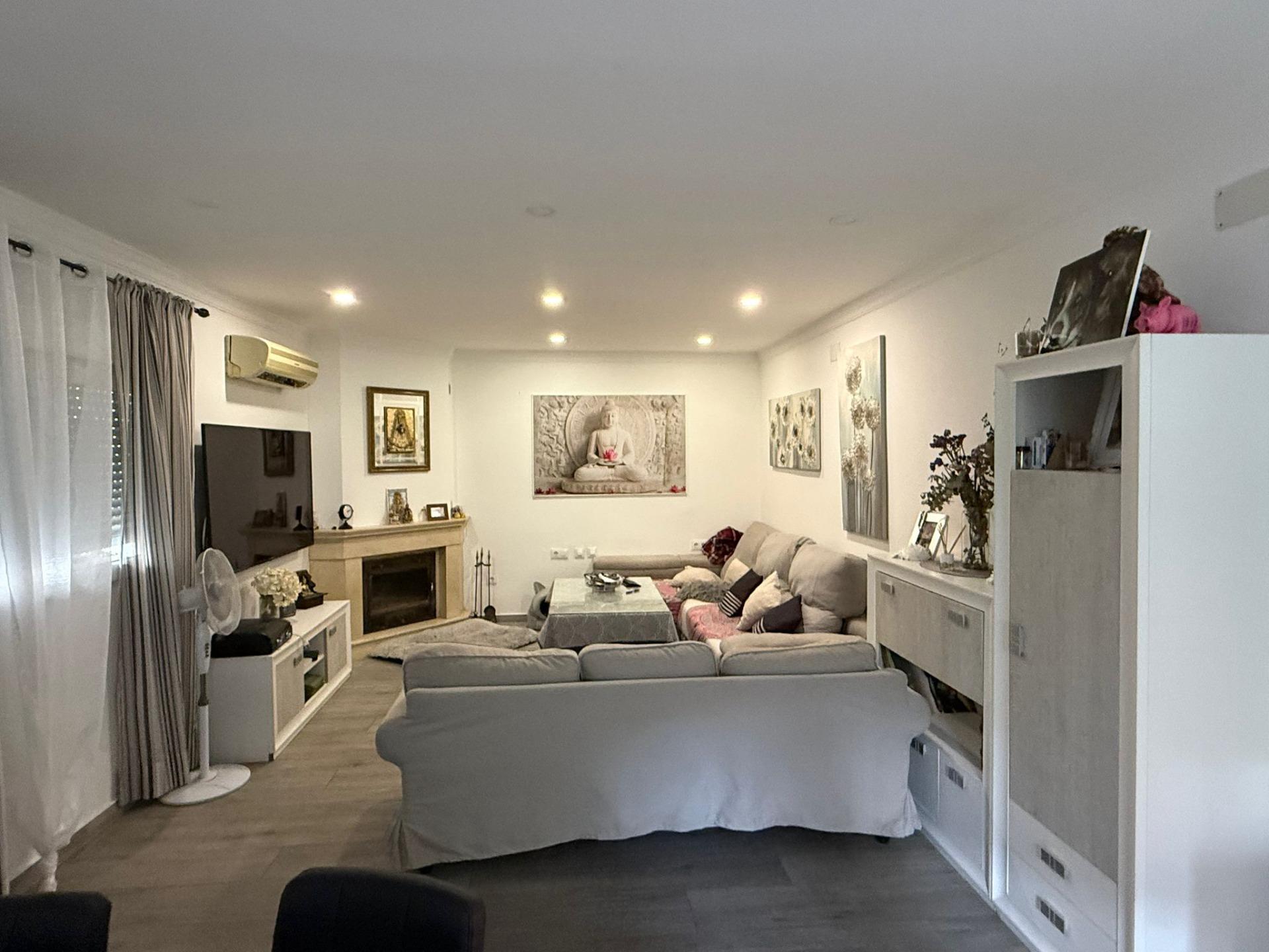 Casa en Picadueña Baja de tres plantas