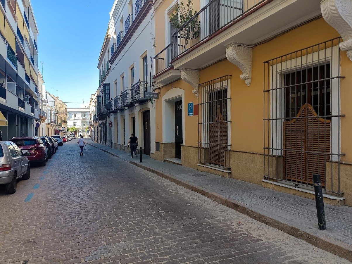 MAGNIFICO LOCAL COMERCIAL EN PLENO CENTRO