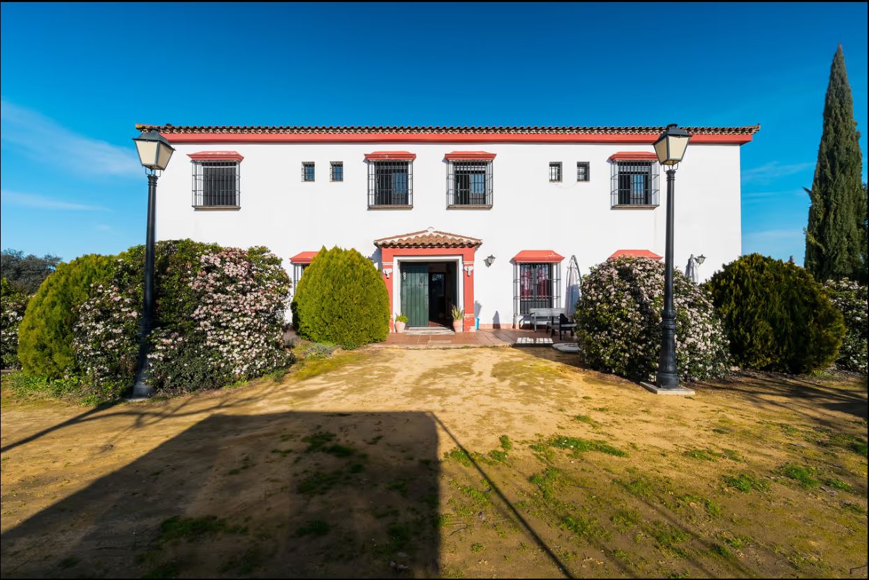 EXCLUSIVA FINCA PARA EVENTOS Y TURISMO RURAL CON LICENCIA