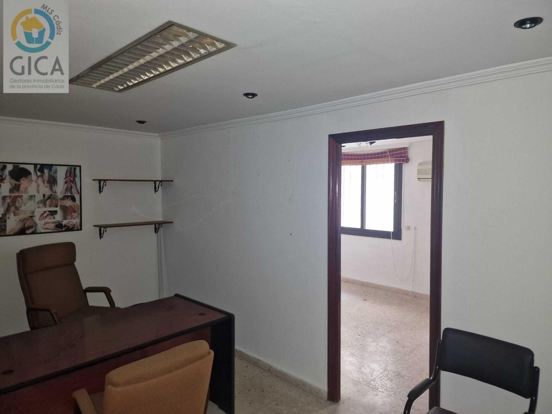 Oficina céntrica en venta y alquiler