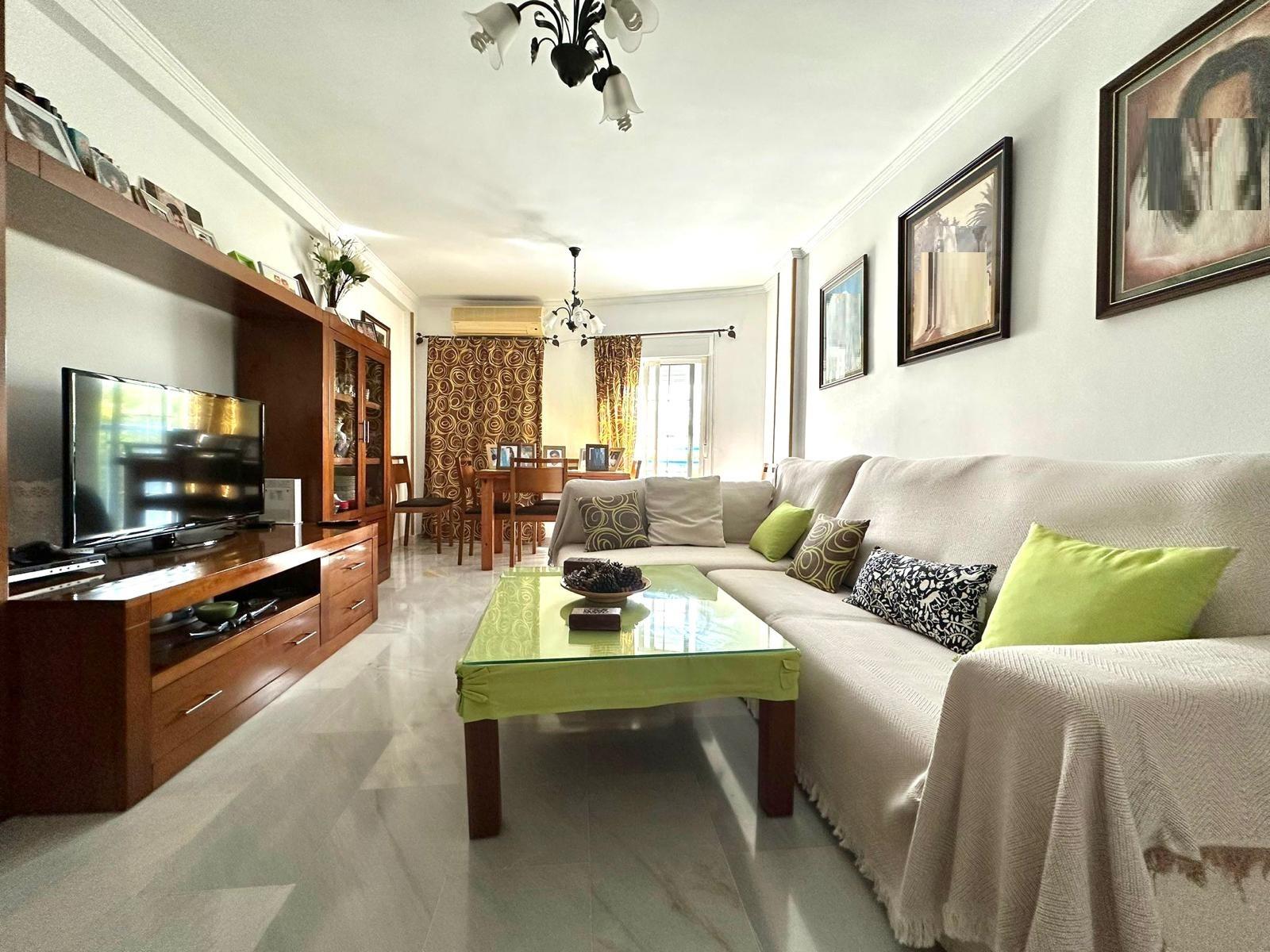 PISO DE DOS DORMITORIOS EN ZONA SUR, JEREZ DE LA FRONTERA