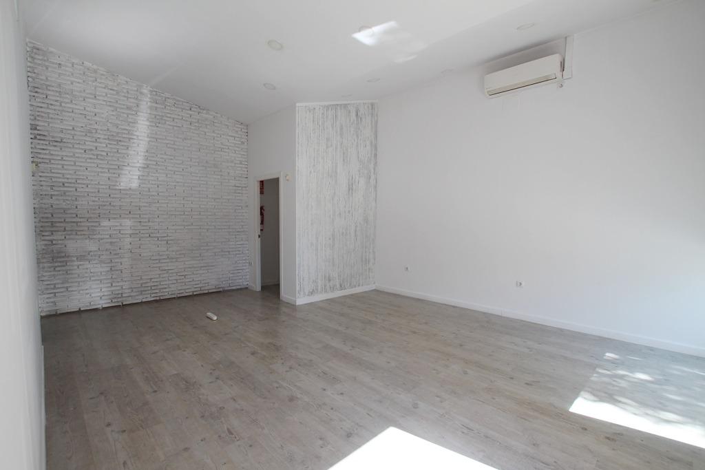 FANTASTICO LOCAL EN ZONA NAZARET