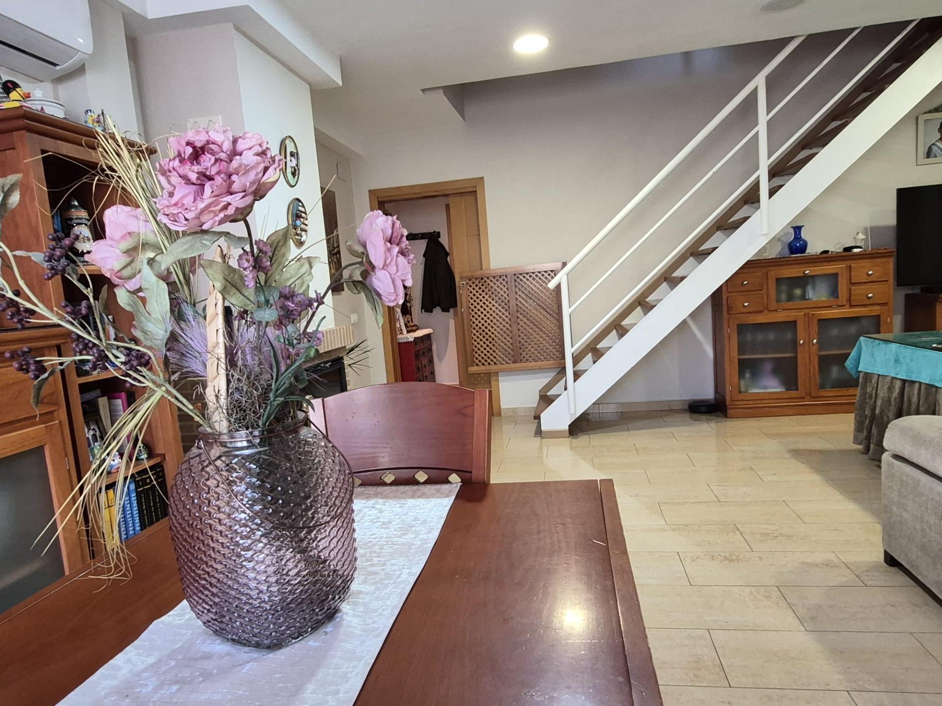 PILAS. CASA DE PUEBLO.