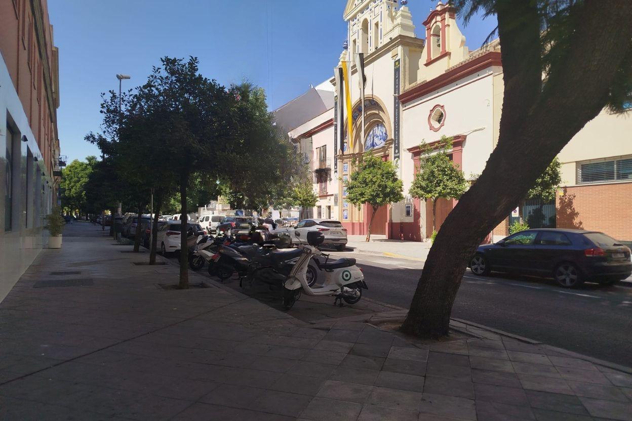 PLAZA DE GARAJE JUNTO A EL CACHORRO, TRIANA.