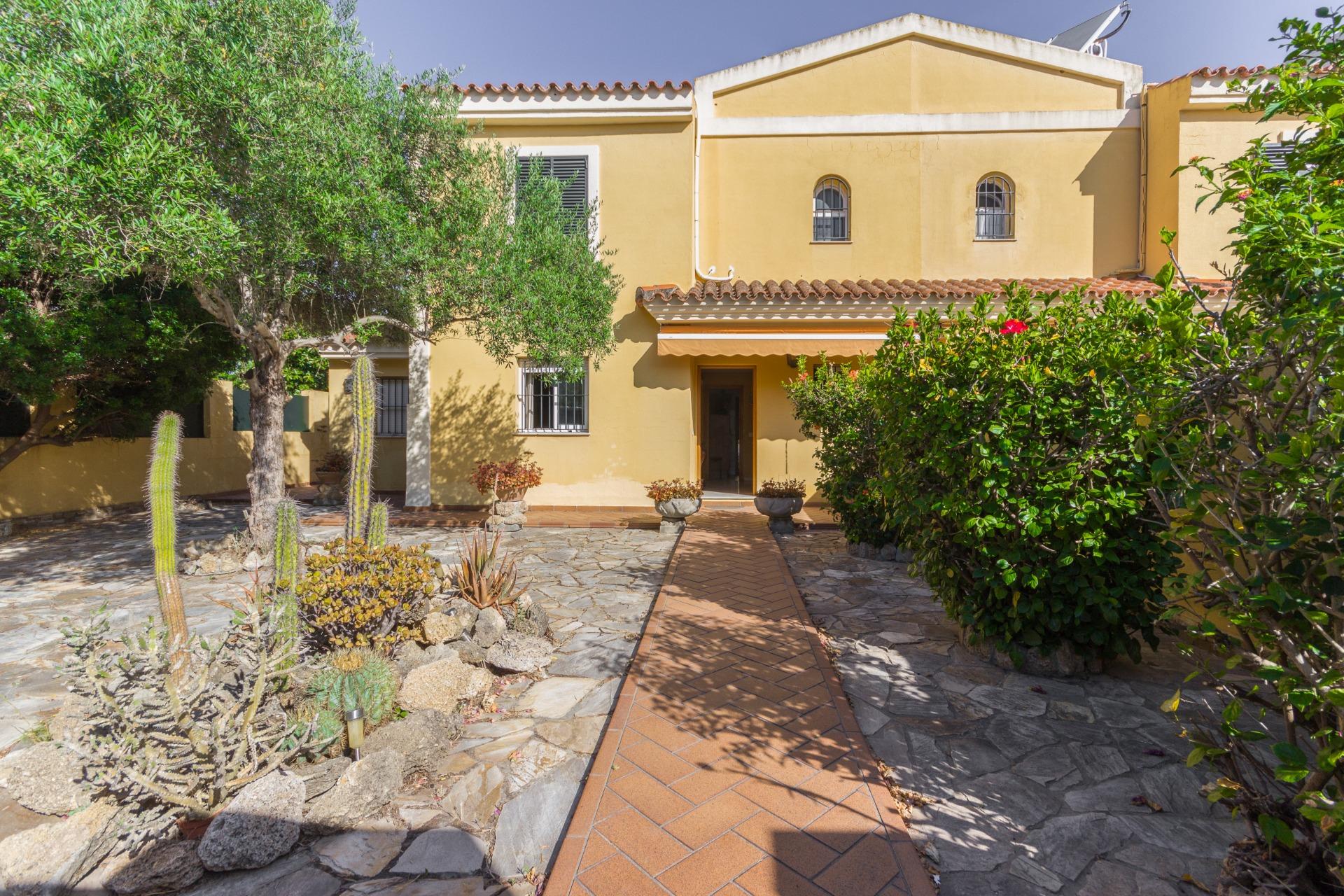 Propiedad V038-25/2112