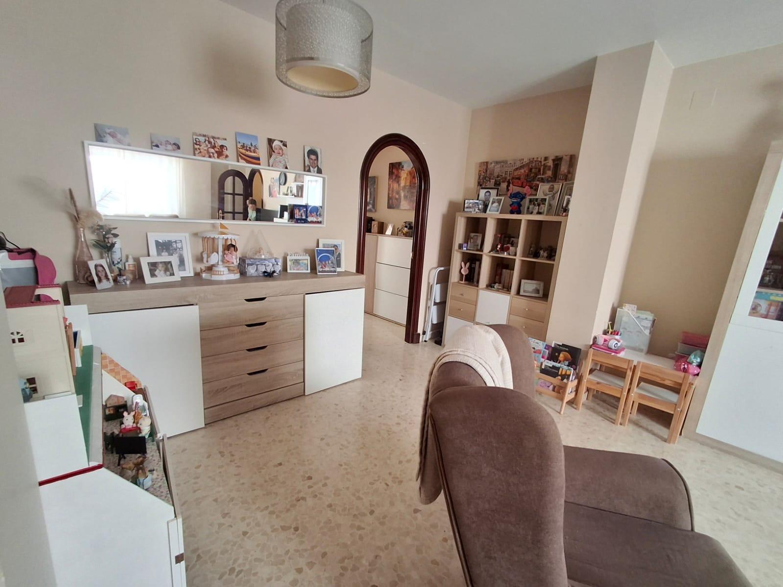 PISO EN CALLE CARRACA ZONA LA PASTORA- ESTACIÓN