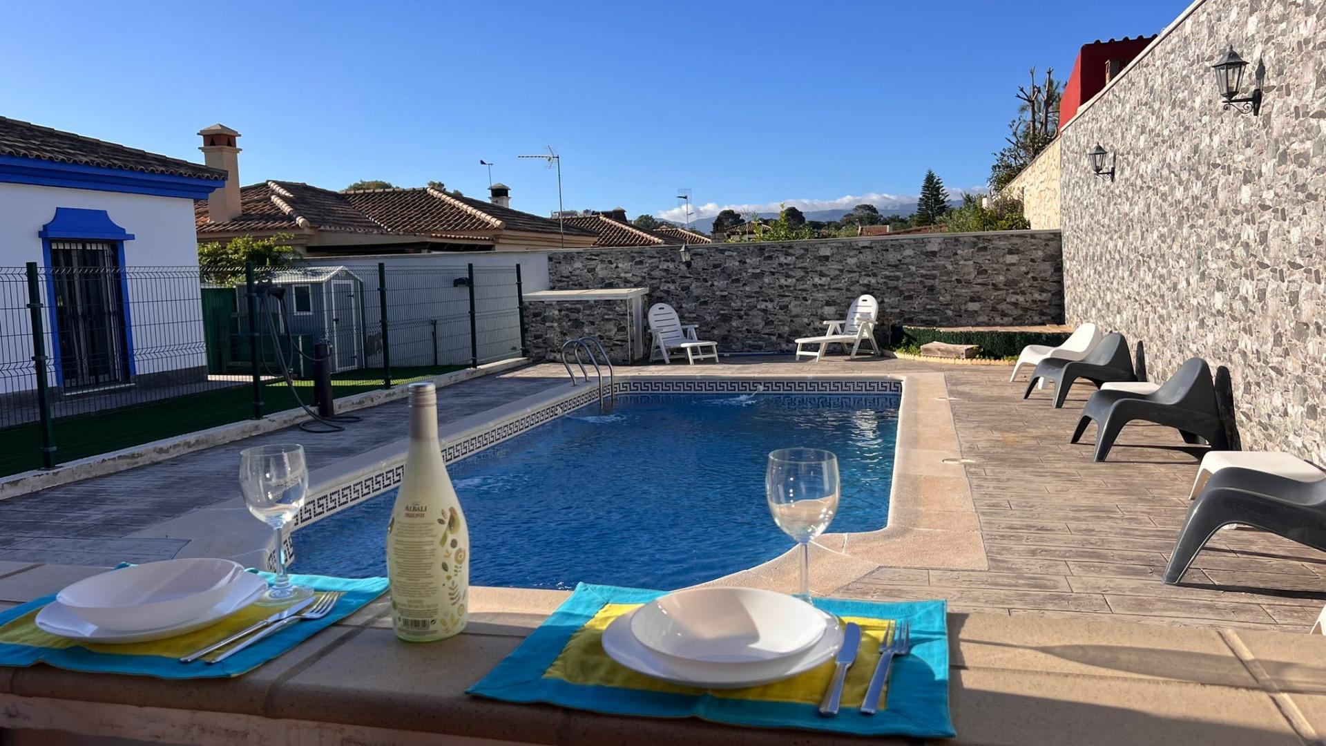 SE VENDE EN VEGA DEL GOLF