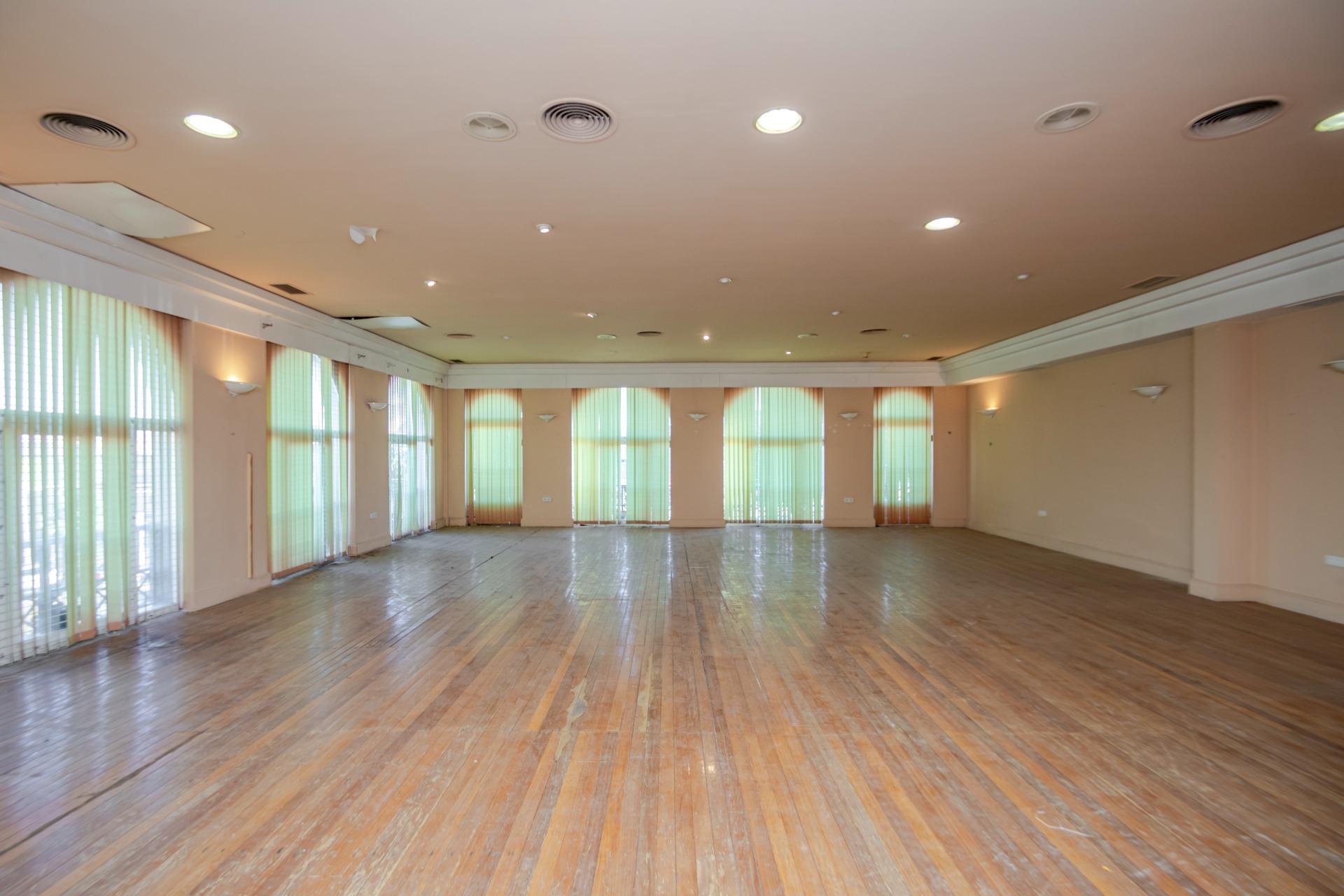 EDIFICIO MULTIFUNCION EN MAIRENA DEL ALJARAFE