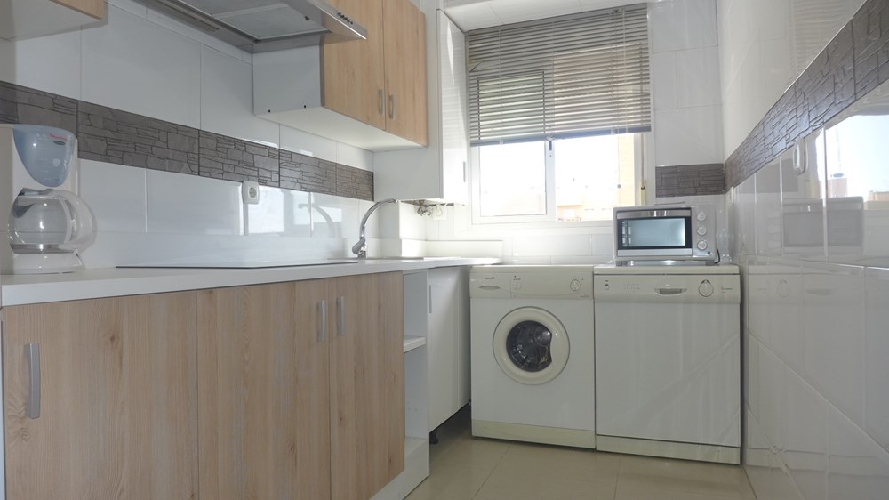 PISO TOTALMENTE REFORMADO EN LA BDA. DE LA OLIVA