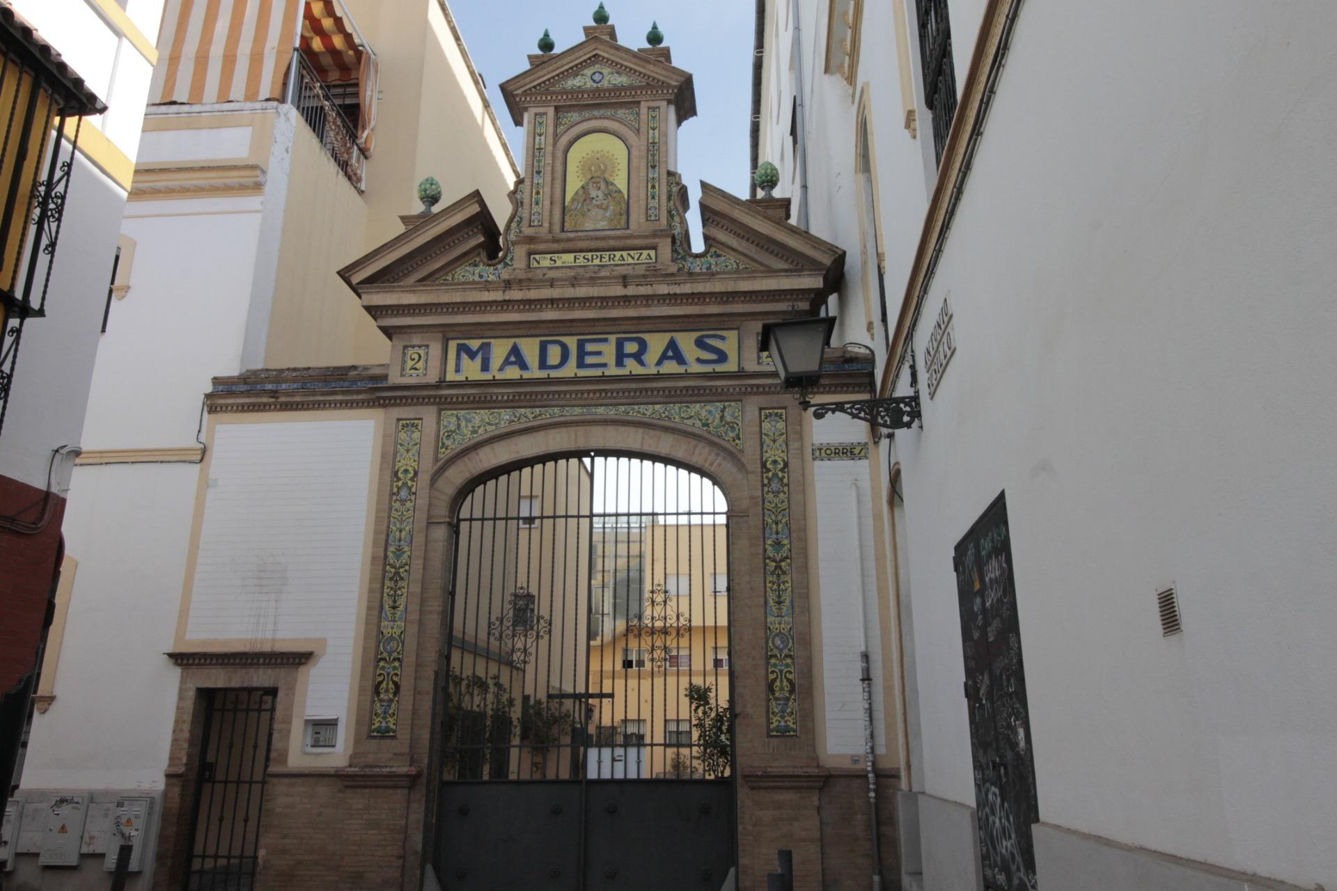 PISO EN CALLE PARRAS