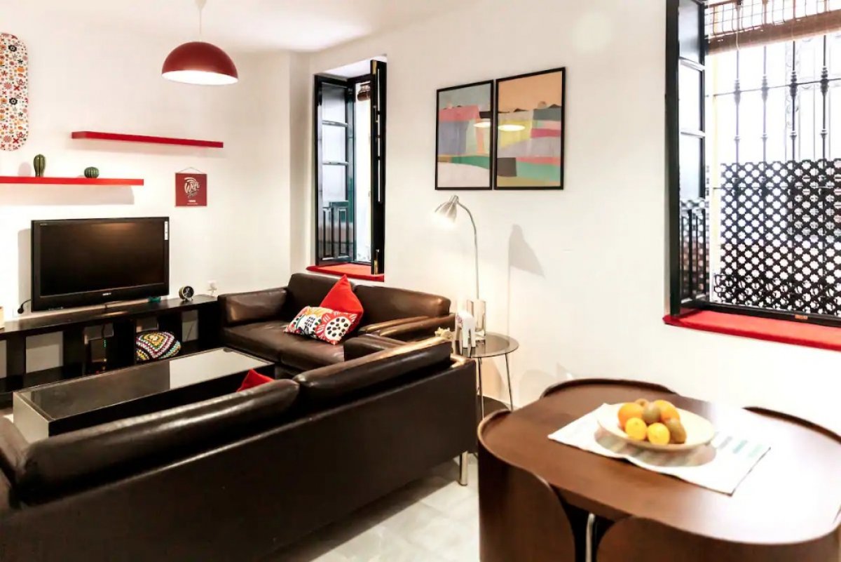 DÚPLEX SINGULAR JUNTO A LA PLAZA DEL MUSEO