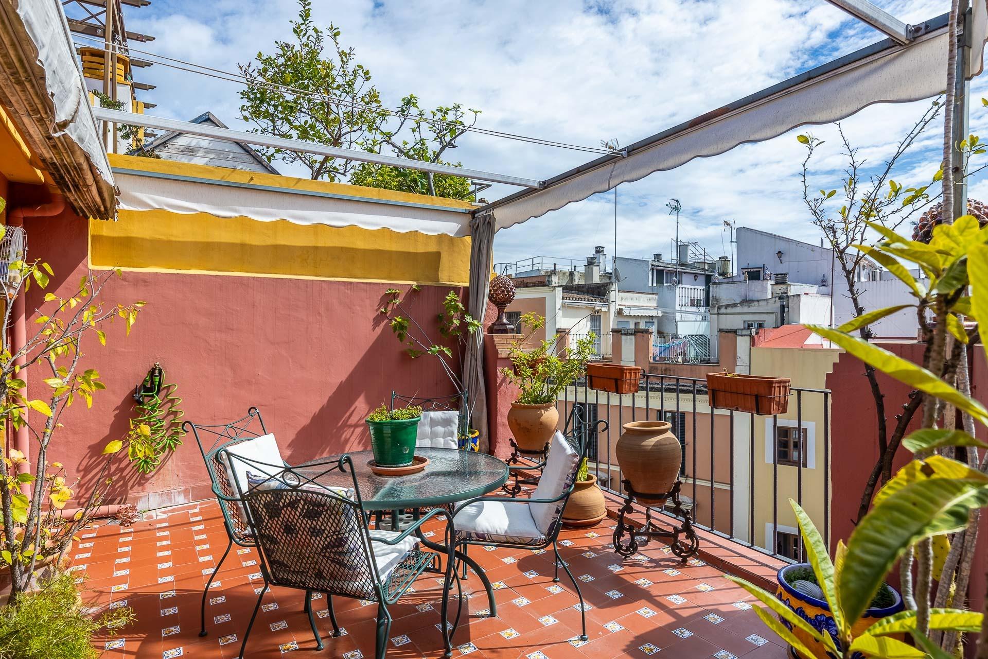 Preciosa casa sevillana en pleno centro de Sevilla