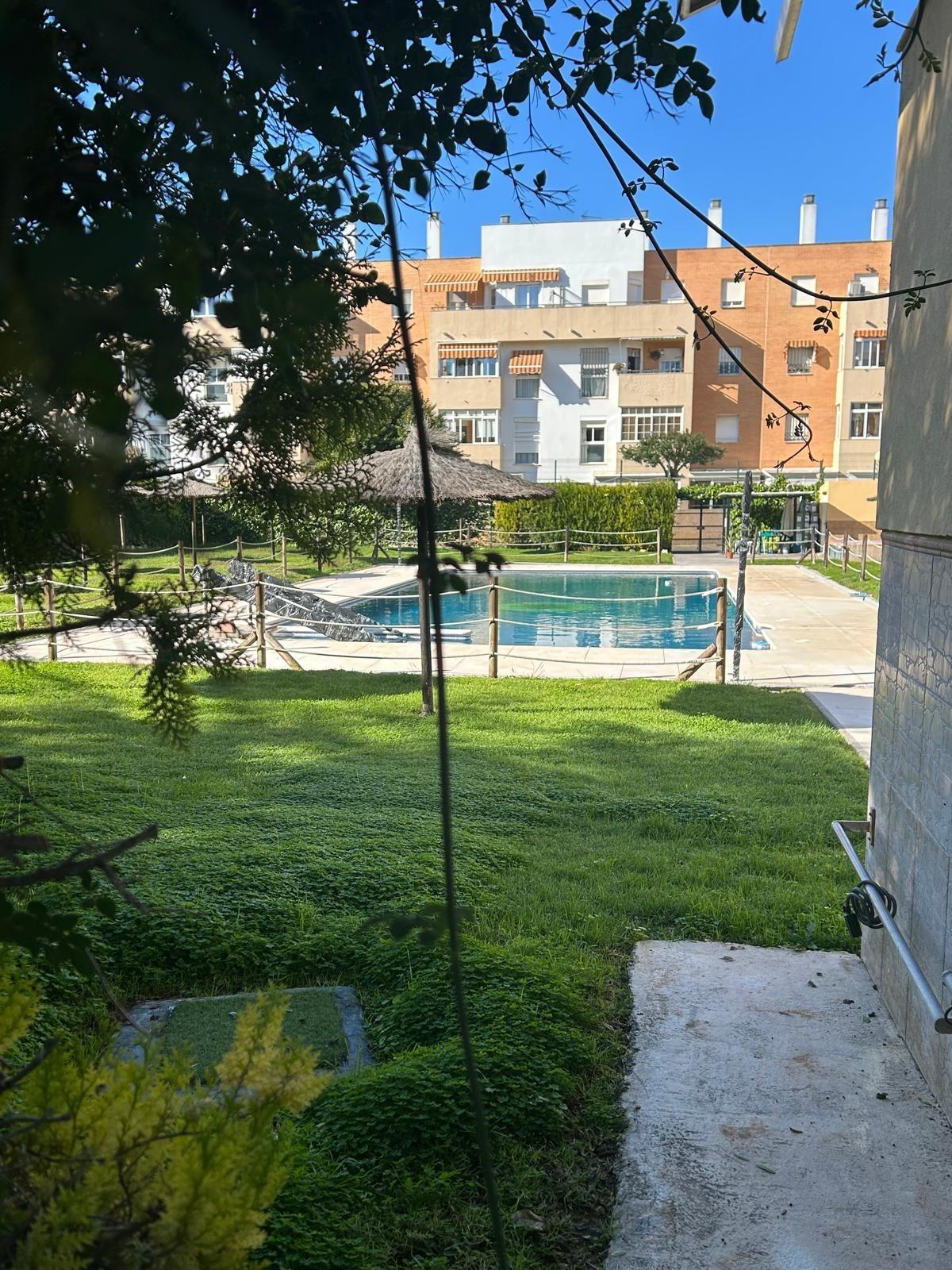 Bonito piso en ciudad almar