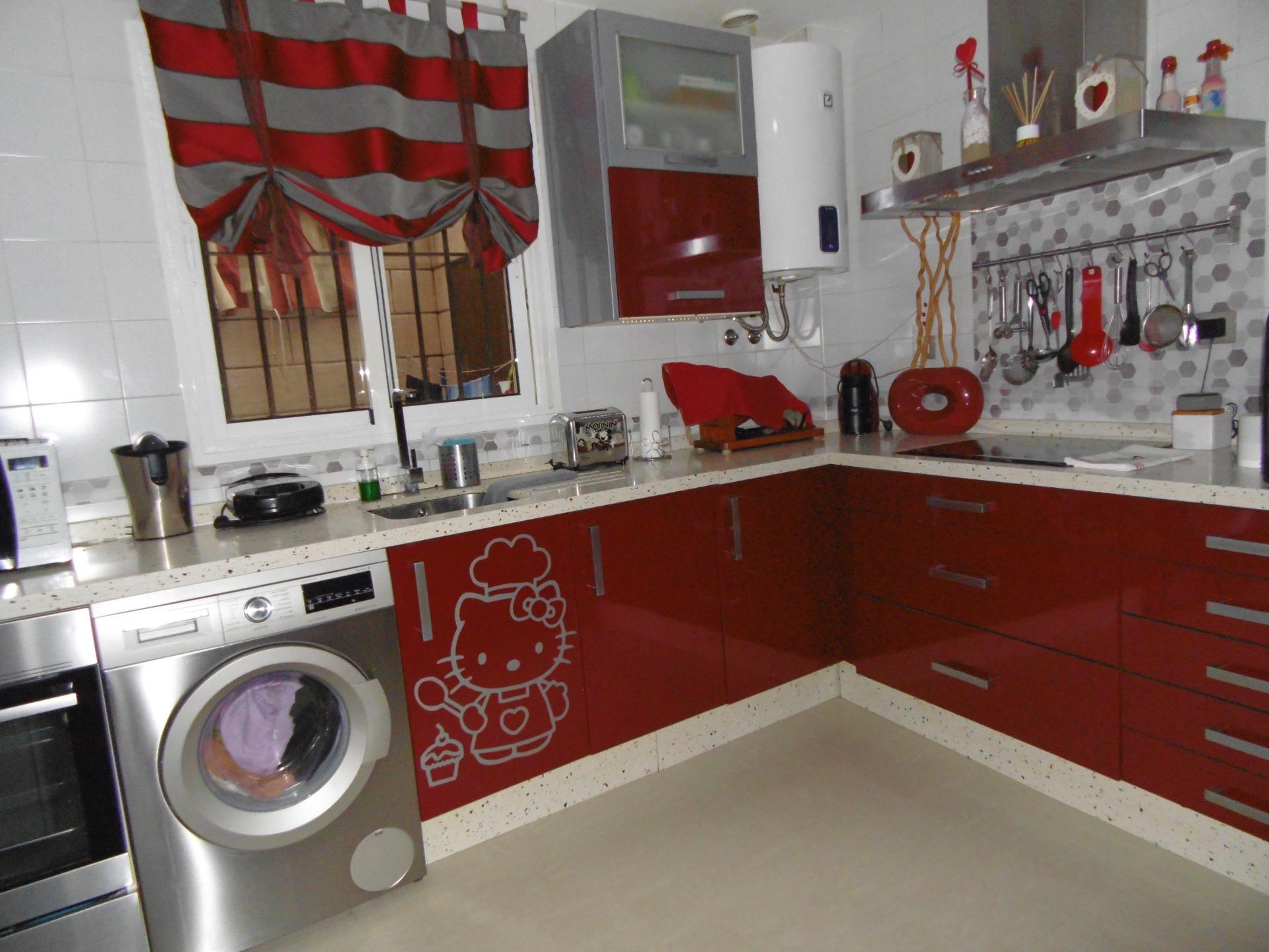 LA MEJOR CASA DE LA ALGABA , EL LARAL