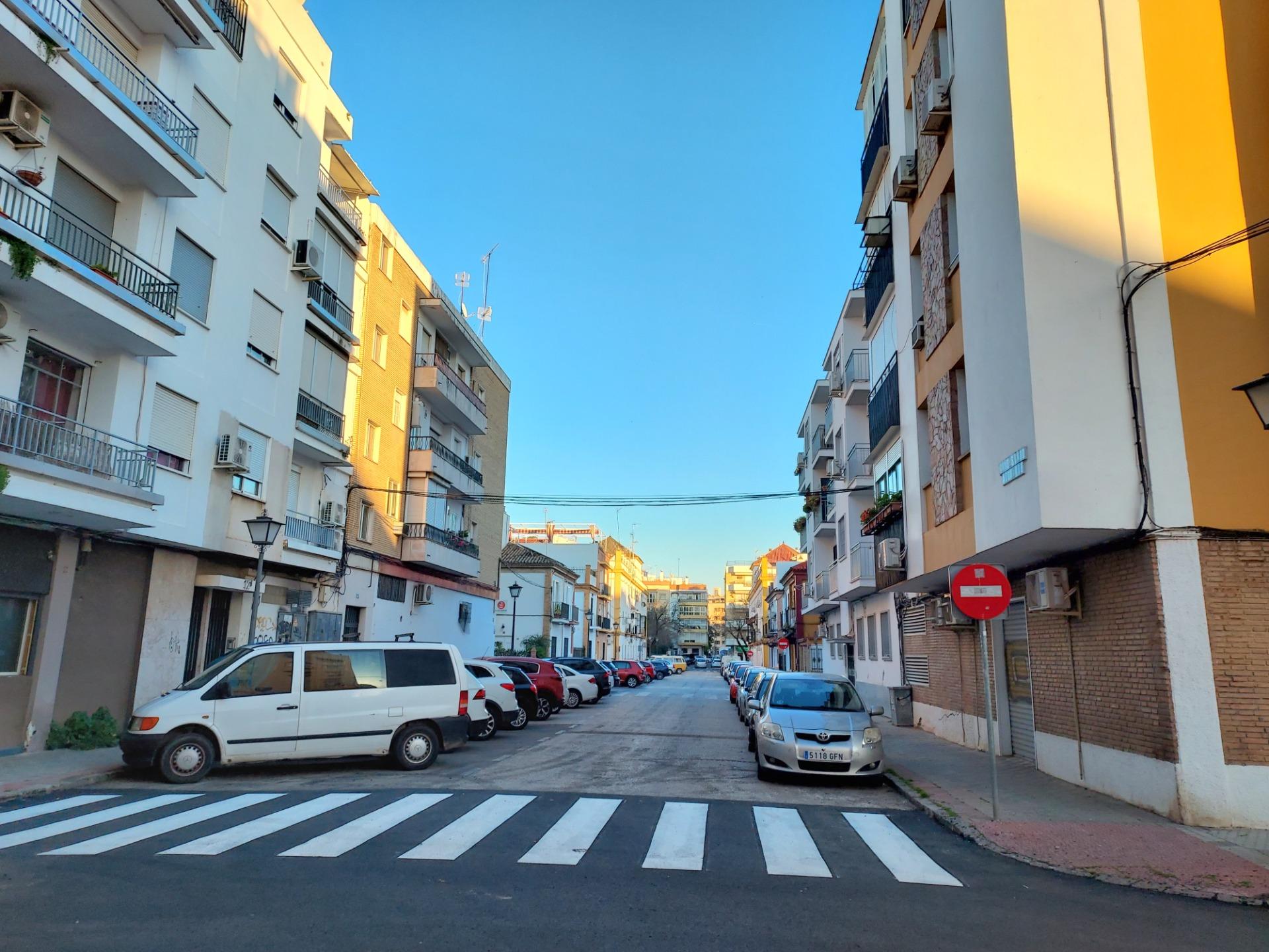 MIRAFLORES- HUERTA DE HIERRO- Local de 151 m2