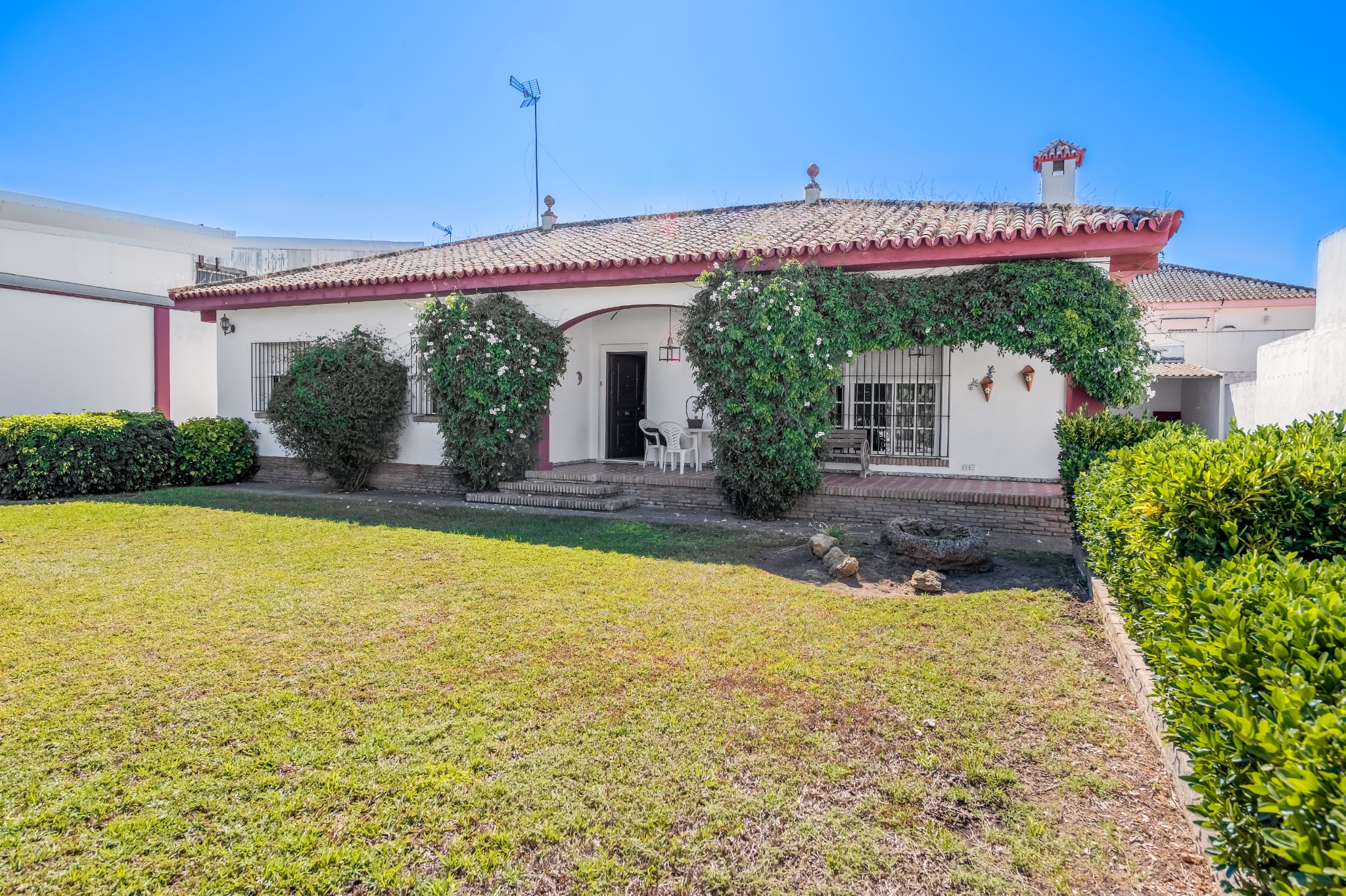 Chalet Independiente con piscina privada